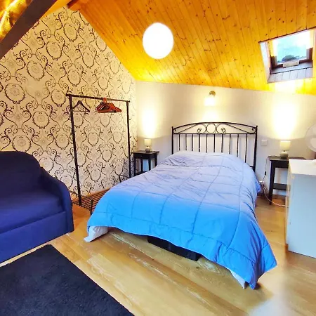 La Taniere, T2 Duplex, Centre Luchon, 4 Personnes, Wifi, 3eme Etage Daire *