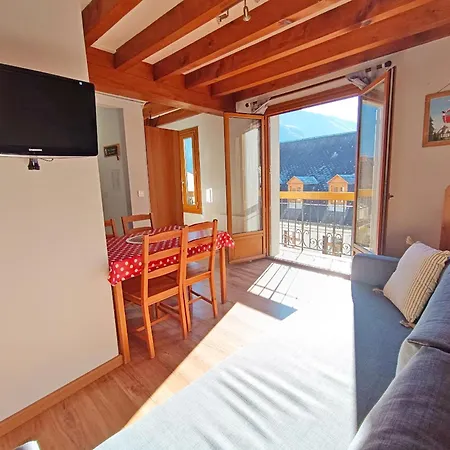 شقة La Taniere, T2 Duplex, Centre Luchon, 4 Personnes, Wifi, 3eme Etage *