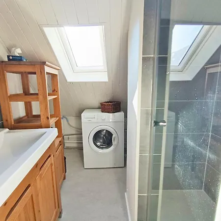 La Taniere, T2 Duplex, Centre Luchon, 4 Personnes, Wifi, 3eme Etage